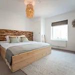 Bamboa Beachhouse *